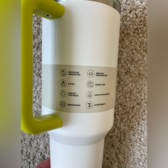 Stanley The Flowstate Quencher H2.0 Tumbler - Picture 2 of 5